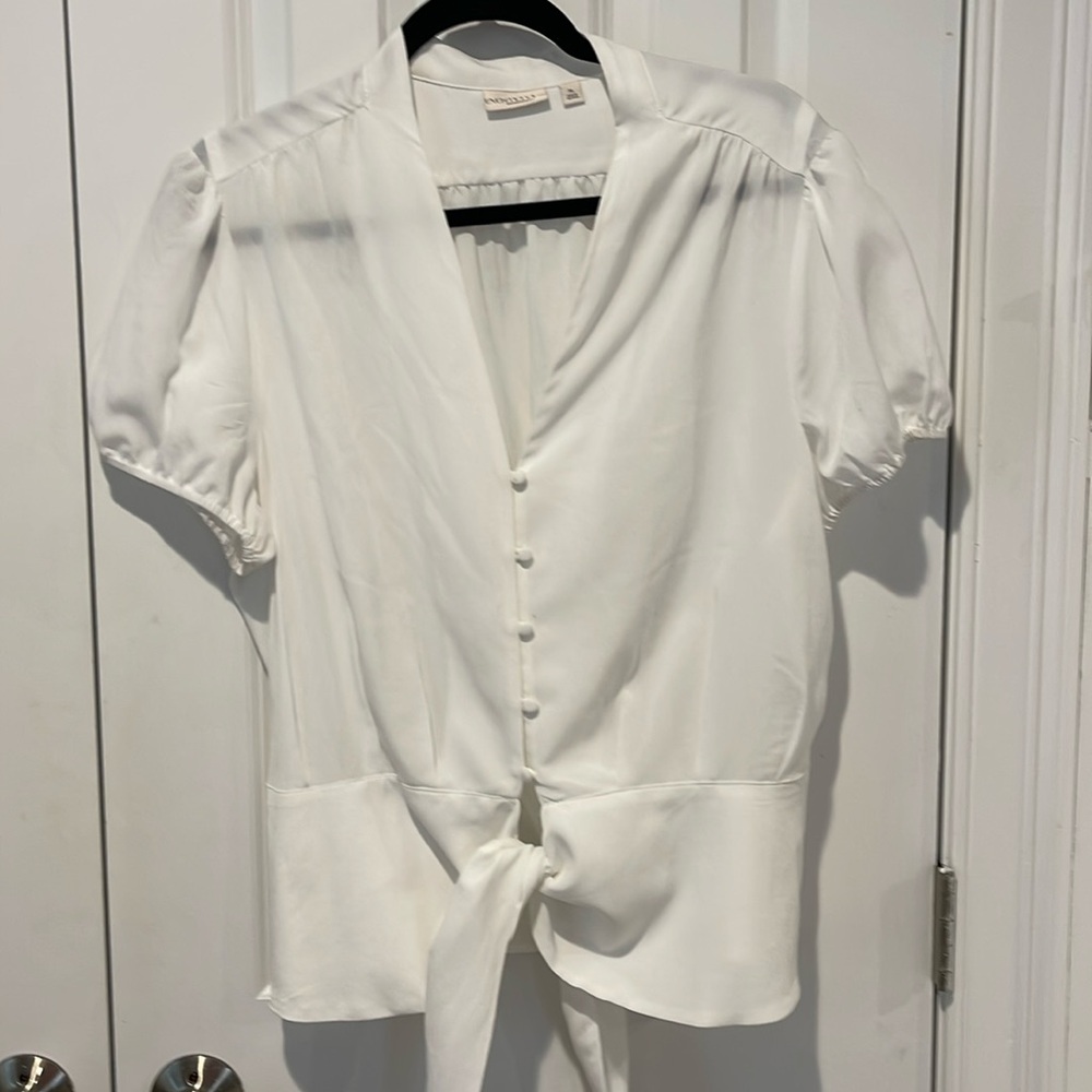 White short sleeve dressy top